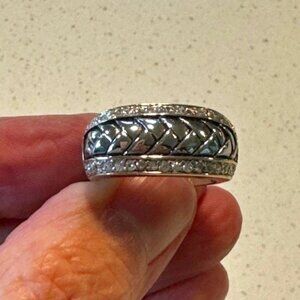 Sterling silver white topaz ring sz. 7.5